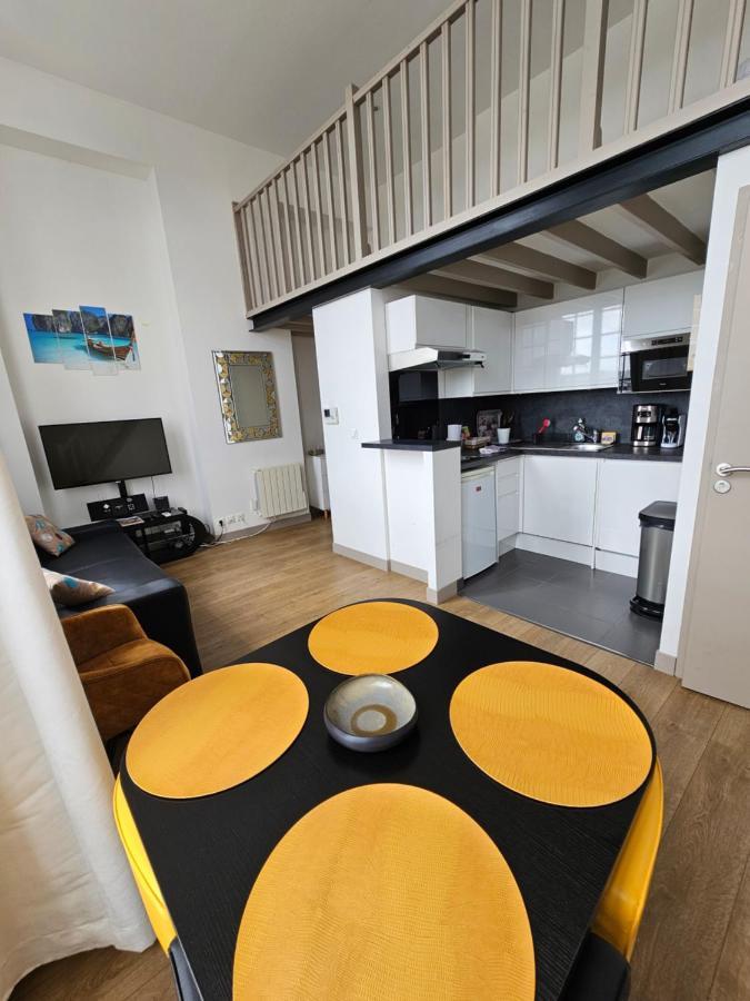 Oratoriens Henri IV Apartment Диеп Екстериор снимка